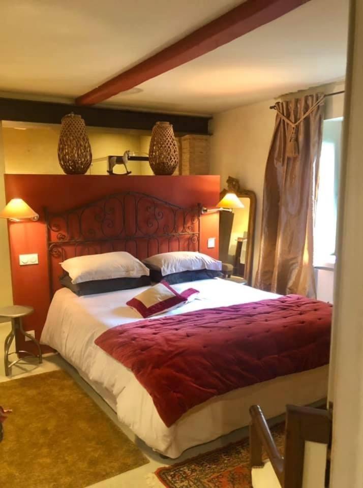 Le Clos De Mara Issus Exteriör bild