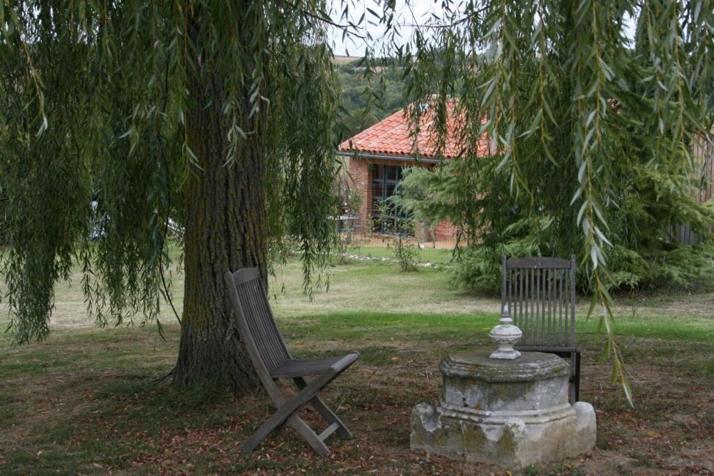 Le Clos De Mara Issus Exteriör bild